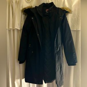 1 Madison Women’s Expedition Jacket